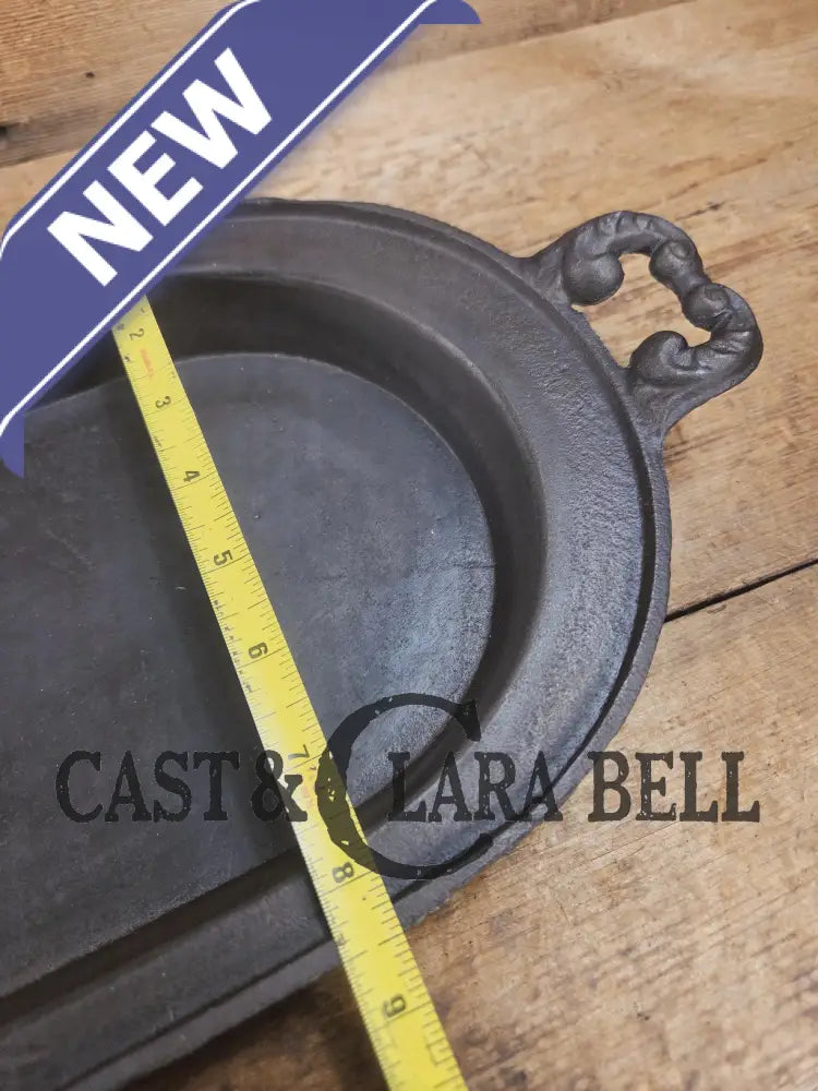 Very cool! Late 1800βs Antique Gate-marked #8 Cast Iron Griddle/Sad Iron Heater. Ornate fancy handles awesome for