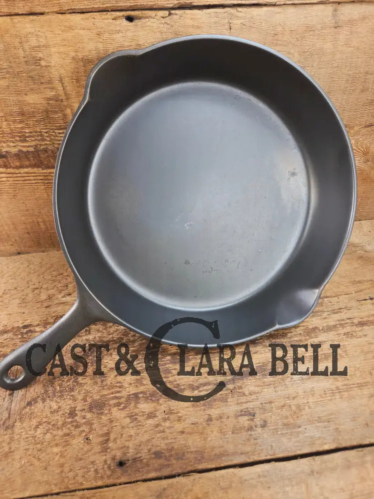 Very cool skillet. Griswoldβs Good Health #9 Cast Iron Skillet 659. Classic Department store piece! Skillet
