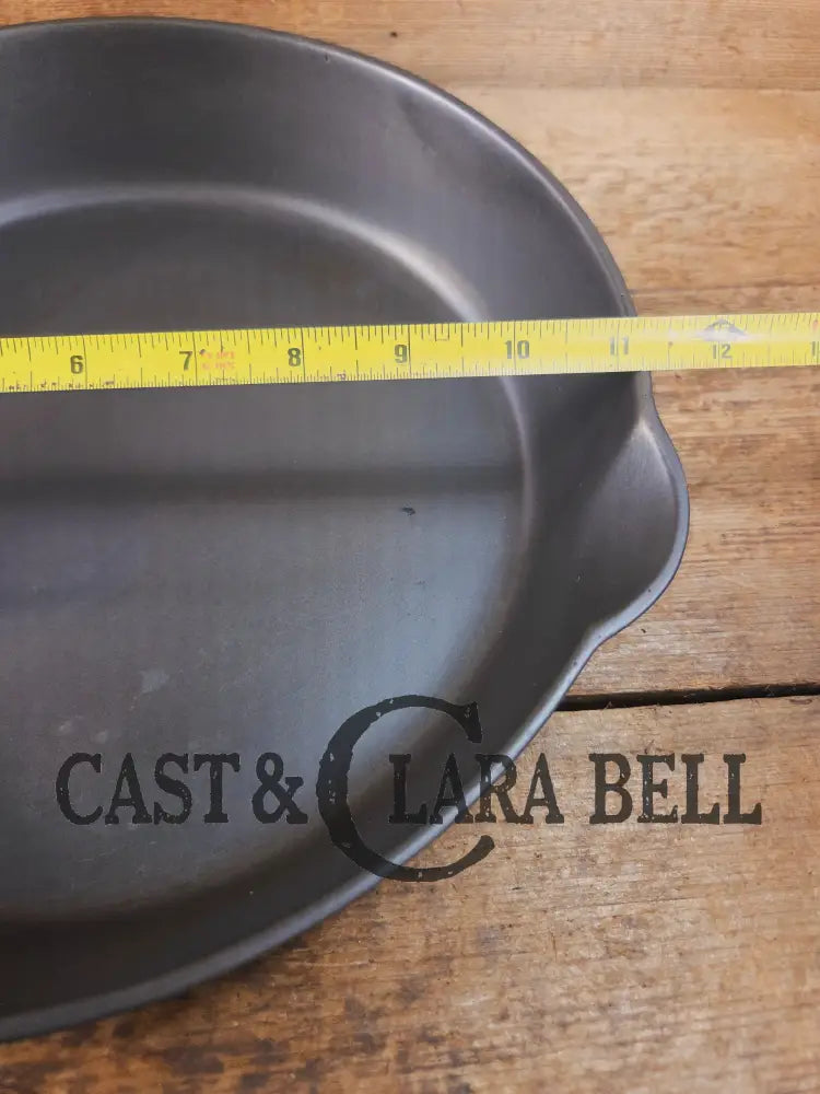 Very cool skillet. Griswoldβs Good Health #9 Cast Iron Skillet 659. Classic Department store piece! Skillet