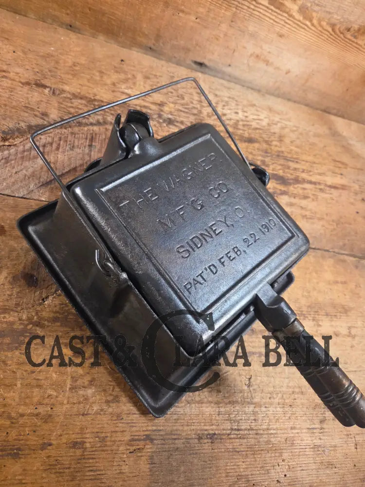 VERY early 1910’s Wagner Square Waffle Iron with Tall Base. Hard to find! Ready to make crispy waffles Waffle Iron