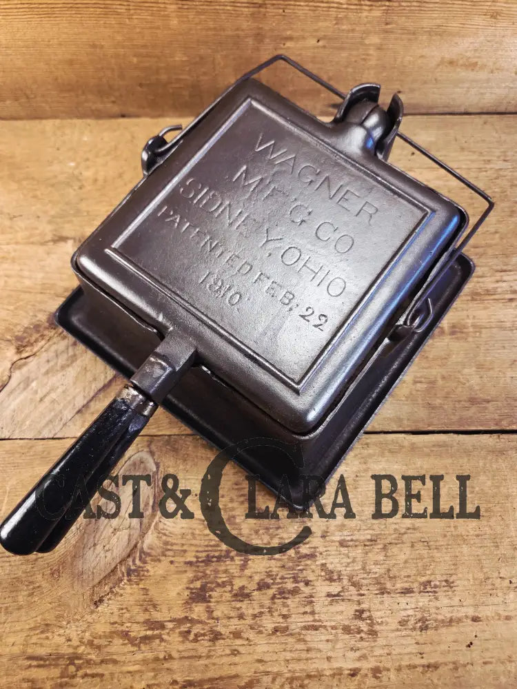 VERY early 1910βs Wagner Square Waffle Iron with Tall Base. Hard to find! Ready to make crispy waffles! Waffle Iron