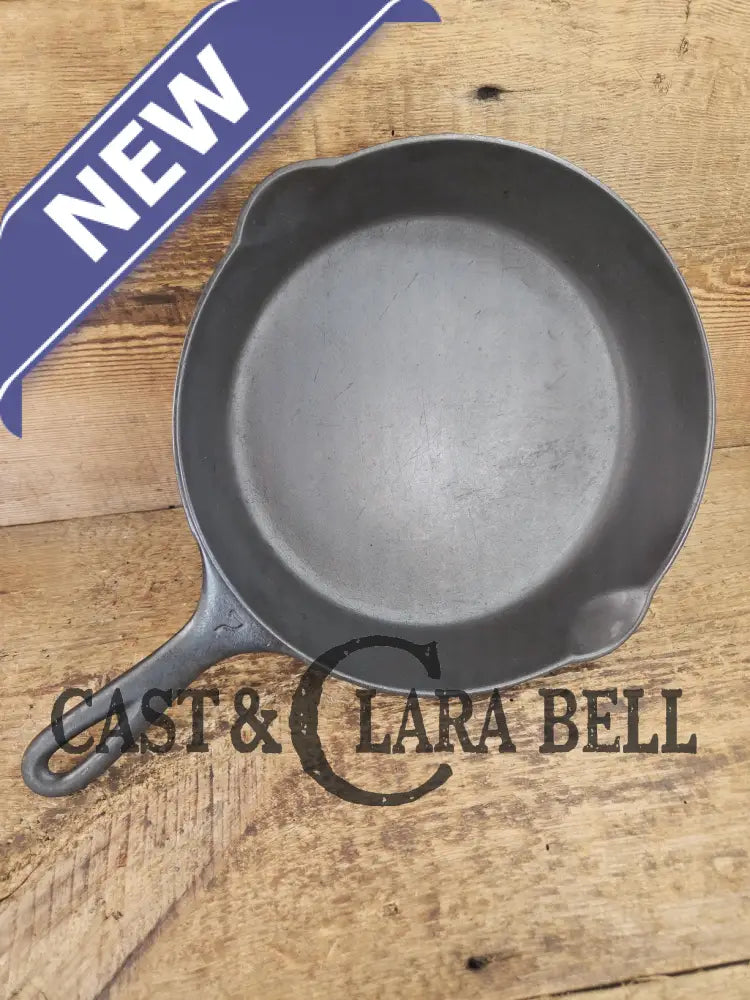 Very early 1920’s Griswold #7 Skillet with Heat Ring and Large Block Logo Skillet