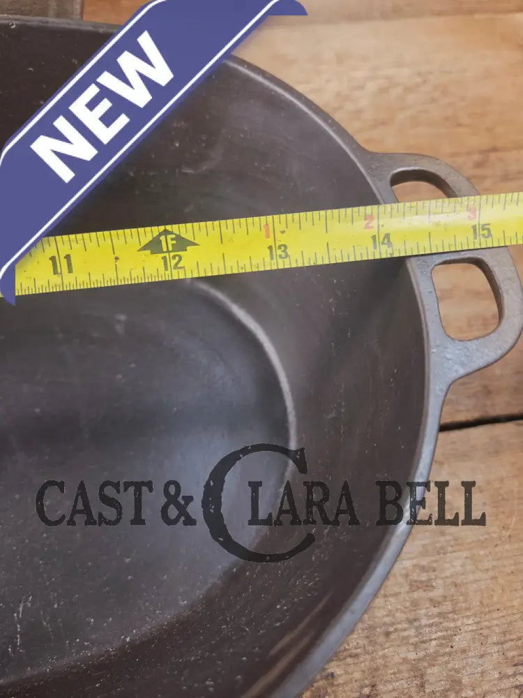 Very early Wagner #5 Nickle finish oval roaster. Beautiful patina on the outside and near perfect inside. Great bread