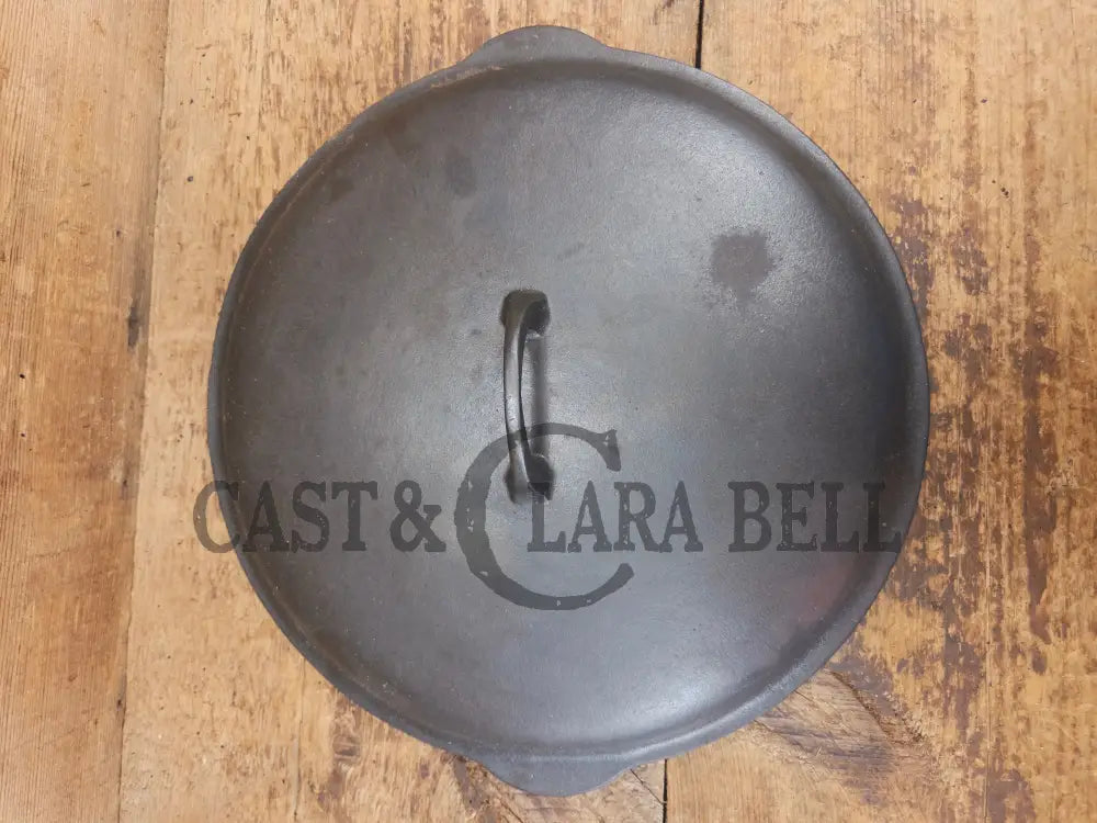 Very Hard to Find Griswold No. 12 Cast Iron Low Dome Skillet Lid with Large Block Logo #472 - Skillet