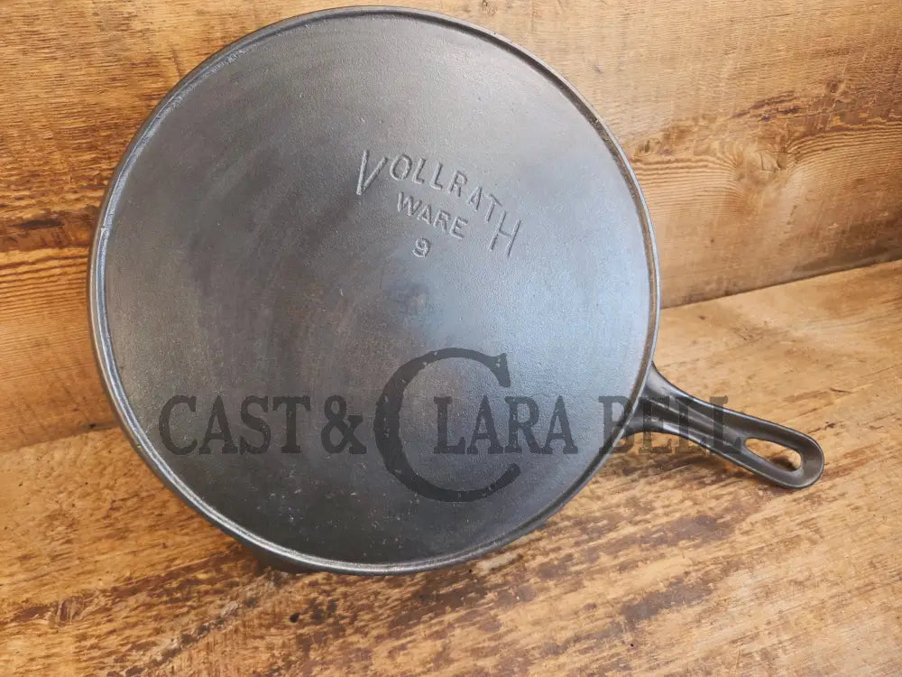 Very nice Vollrath Fully Marked #9 Skillet (c. 1920βs) Fully restored and ready to use! - Skillet