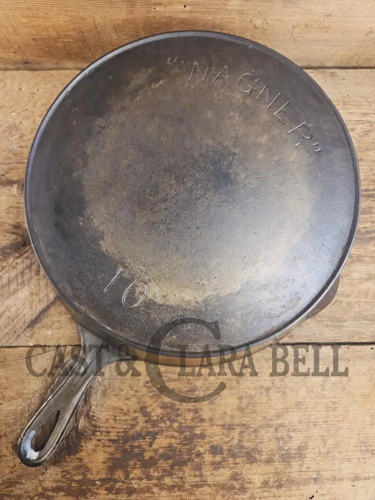 Very Rare 1890βs first series Wagner DEEP #10 Skillet. Nickel plated patina outside and black iron inside. What a