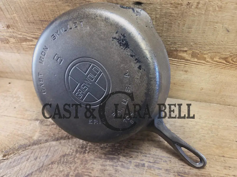 Very unique! 1930βs Griswold #8 Large Block Logo 704 B Cast Iron Skillet. Inside black iron outside nickel patina