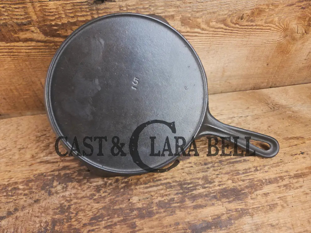 Vollrath Unmarked #5 Skillet. Circa 1950’s piece Skillet