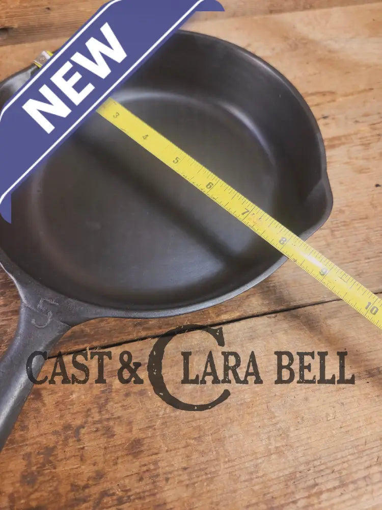 Vollrath Unmarked #5 Skillet. Circa 1950βs piece Skillet