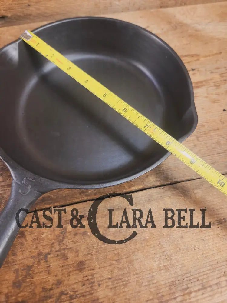 Vollrath Unmarked #5 Skillet. Circa 1950’s piece Skillet