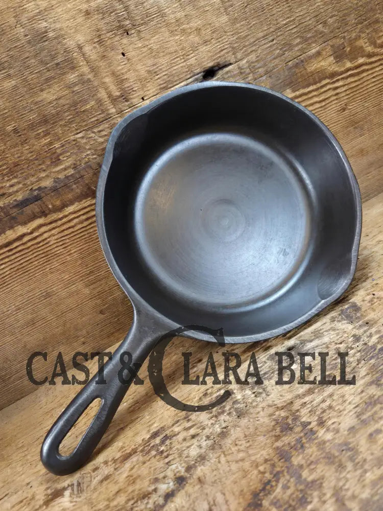 Wagner made Griswold #3 Cast Iron Skillet with Smooth Bottom 7 inch skillet Made in USA Skillet