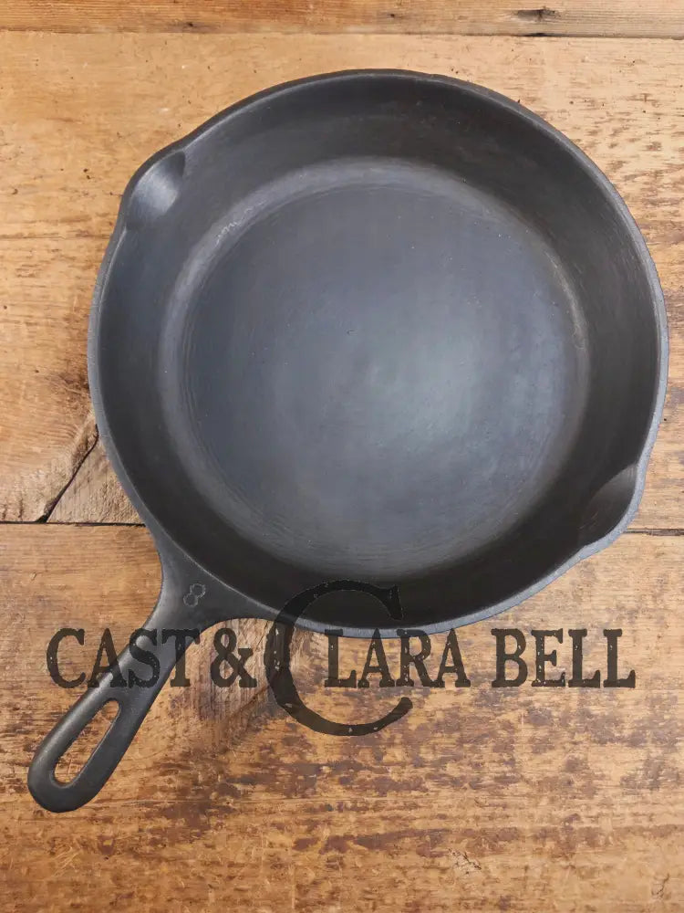 Wagner made Griswold #8 Skillet with Smooth Bottom 10 1/2 inch skillet Made in USA SC24 - Skillet