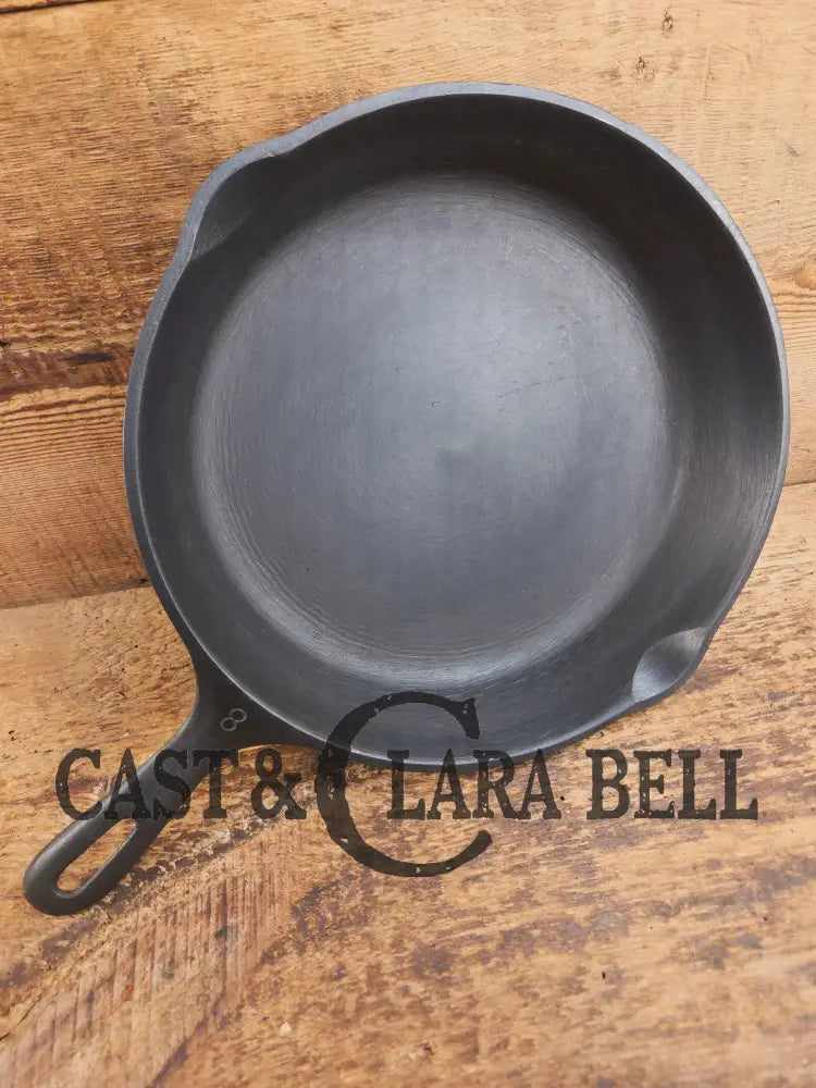 Wagner made Griswold #8 Skillet with Smooth Bottom 10 1/2 inch skillet Made in USA SC24 - Skillet