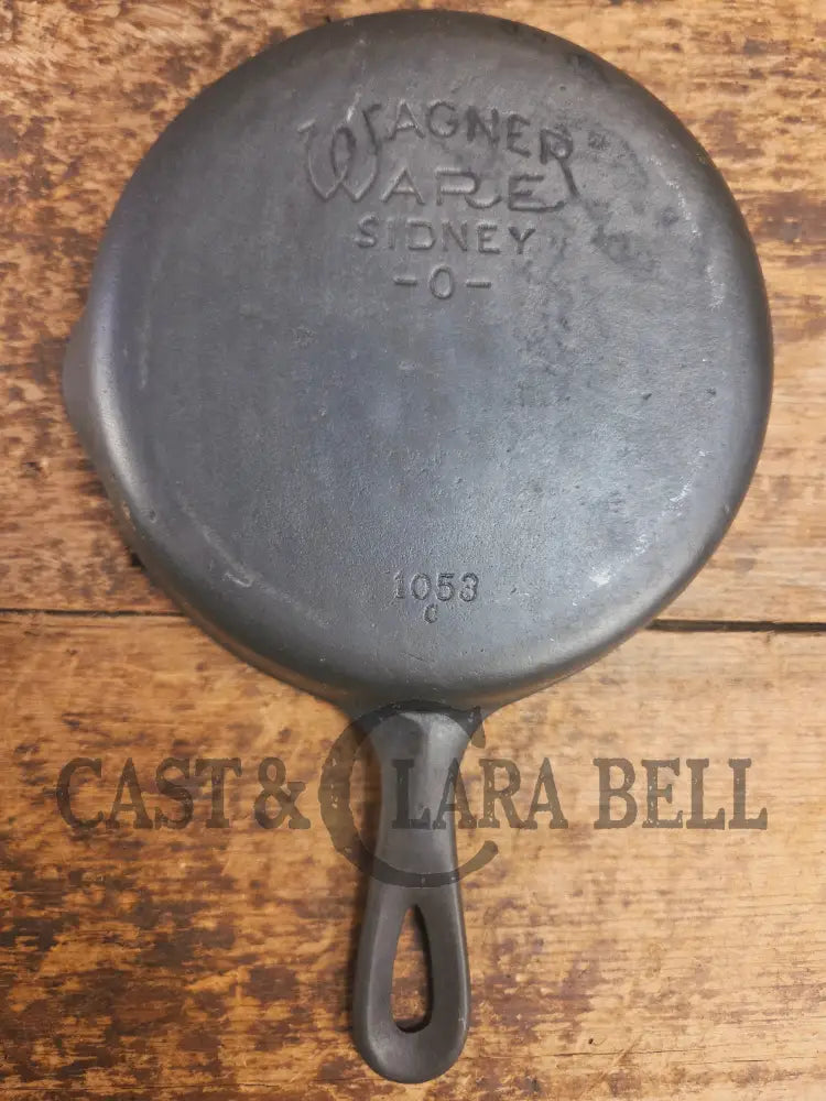 Wagner Ware #3 Cast Iron Egg Skillet with Stylized Logo and Smooth Bottom 1053 C Skillet
