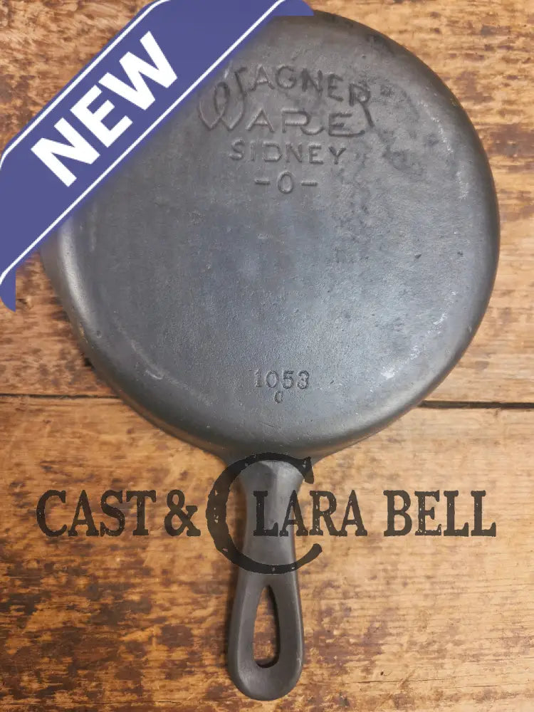 Wagner Ware #3 Cast Iron Egg Skillet with Stylized Logo and Smooth Bottom 1053 C Skillet