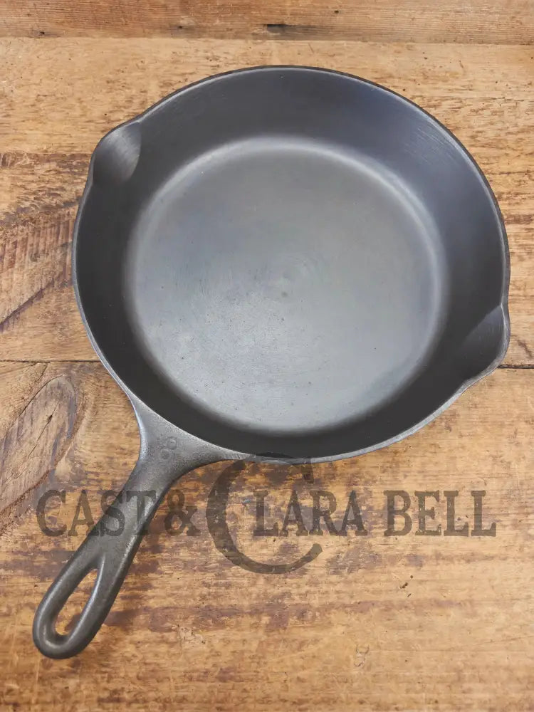 Wagner Ware #8 Cast Iron Skillet with Stylized Logo and Smooth Bottom 1058 J SC24 - Skillet