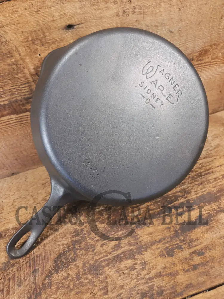 Wagner Ware #8 Cast Iron Skillet with Stylized Logo and Smooth Bottom 1058 J SC24 - Skillet