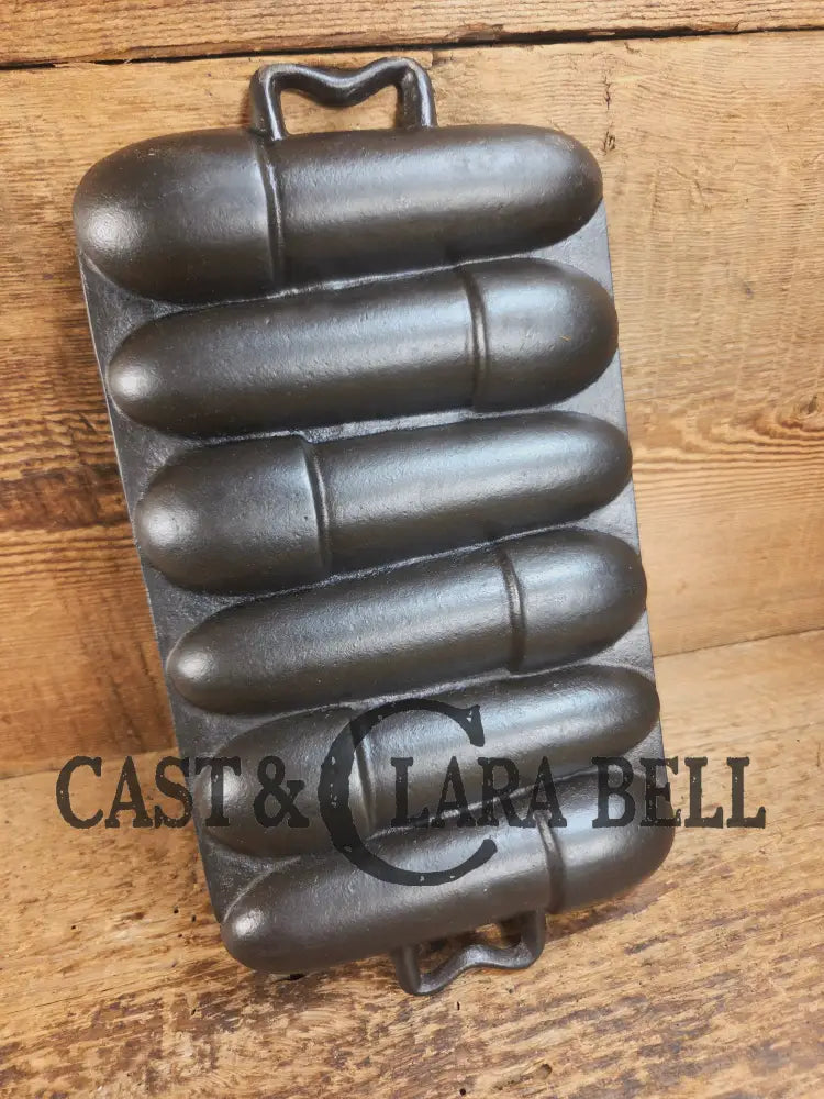 What? Why? How? THE unique not often found Lodge ’California Acorn’ Pan. Collector’s Must Have make controversial