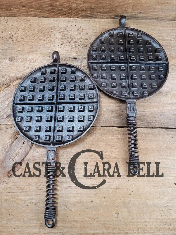Whoa!! 1910βS Early Wagner βArcβ Style Logo Mfg Co. Sidney O #8 Waffle Iron With Tall Base!
