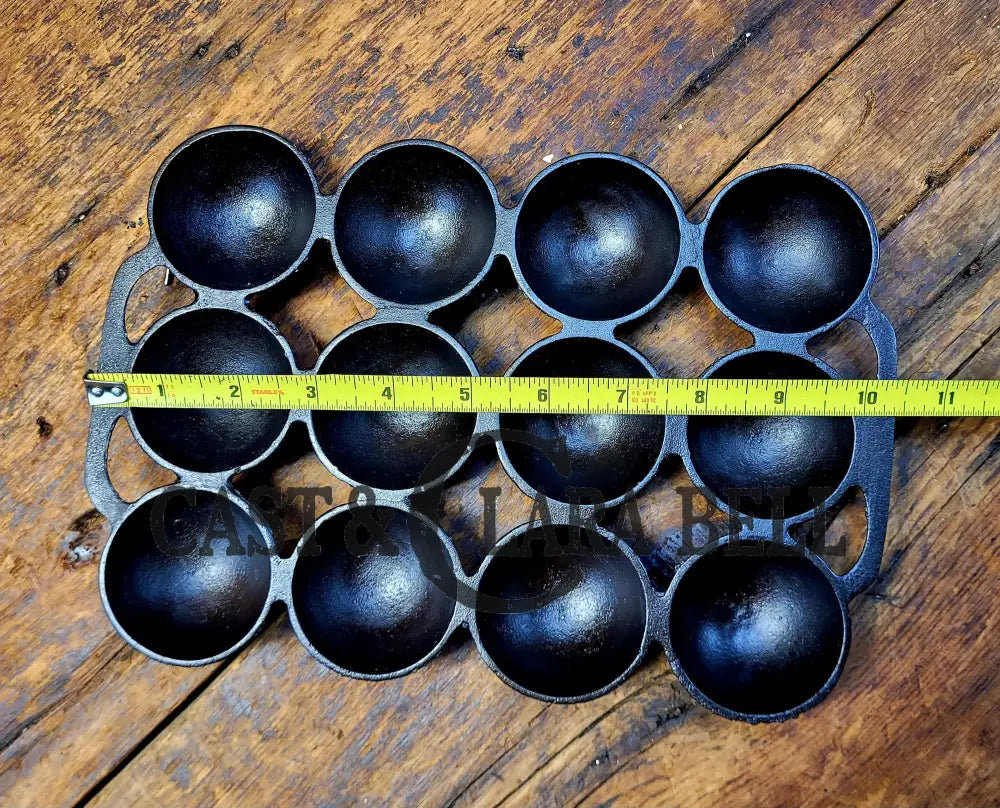 Wonderful Gift Idea Or Treat For Yourself! 1920βS #18 Griswold 12 Cup Brownie Pan P/N 947