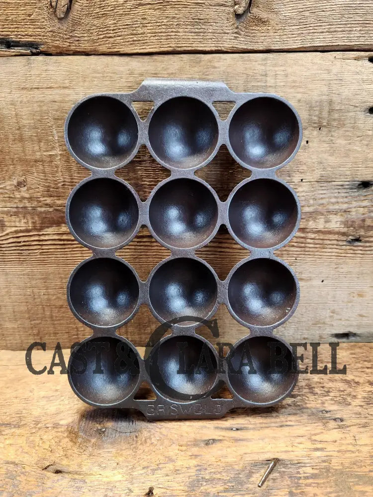 Wonderful Gift Idea Or Treat For Yourself! 1920βS Griswold 12 Cup Brownie Pan P/N 947. Variation