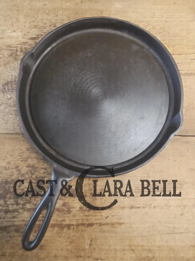 Wonderful utility griddle! Wagner Ware Fat Free Fryer skillet griddle with rim drain 1102 E. Perfect for pancakes or