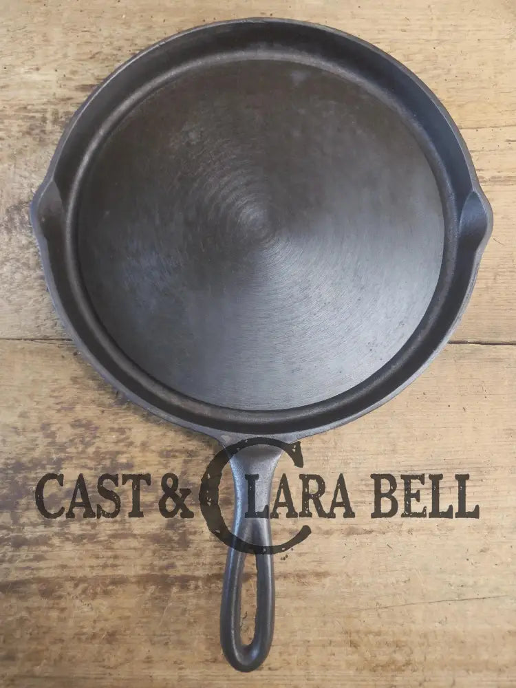 Wonderful utility griddle! Wagner Ware Fat Free Fryer skillet griddle with rim drain 1102 E. Perfect for pancakes or