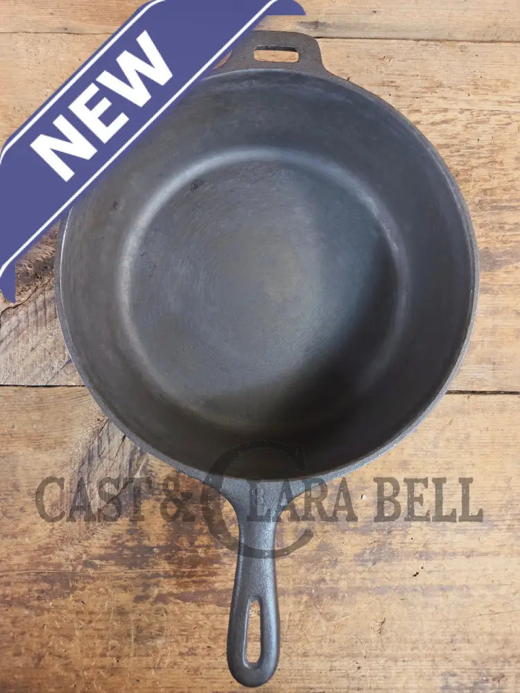 Workhorse Fryer! 1940’s Wagner #8 Cast Iron DEEP Skillet 10 1/2 inch Skillet with helper tab. Chicken Fryer SC24