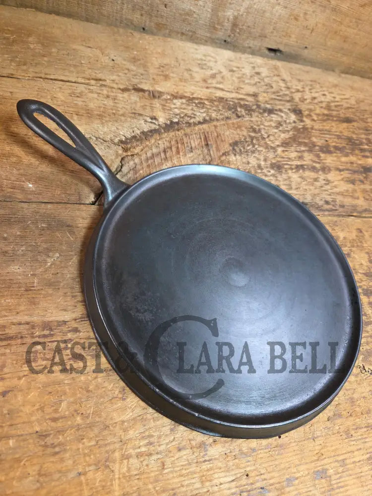 Wow 1890βs era Erie (Griswold) #8 Round Griddle ERIE 738. Lightweight and what a story to tell Griddle