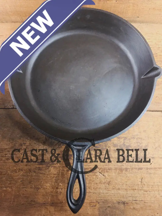 WOW! Antique elegant gate-marked BIG #12 deep skillet. This is GORGEOUS. Est 1880βs Era. Semi fancy handle possible