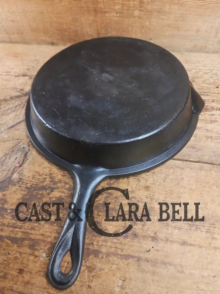 WOW! Authentic Philo Penfield Stewart Mid 1800’s elegant HUGE raised P.P.S. #11 skillet. This is a tough one to find!