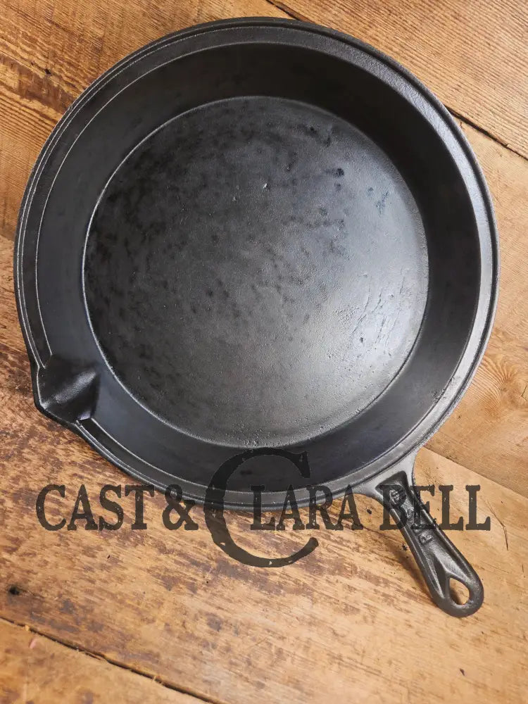 WOW! Authentic Philo Penfield Stewart Mid 1800’s elegant HUGE raised P.P.S. #11 skillet. This is a tough one to find!