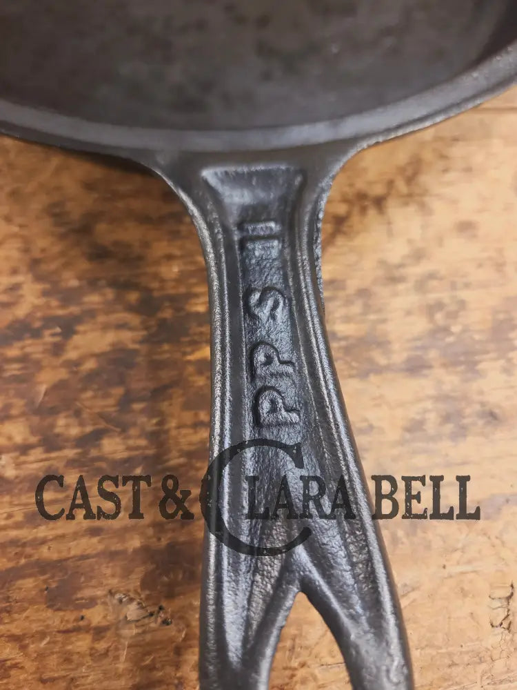 WOW! Authentic Philo Penfield Stewart Mid 1800’s elegant HUGE raised P.P.S. #11 skillet. This is a tough one to find!