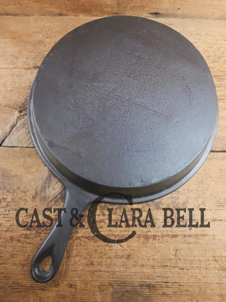 WOW! Authentic rare Philo Penfield Stewart Mid 1800’s elegant HUGE raised P.P.S. #12 skillet. This is a tough one to