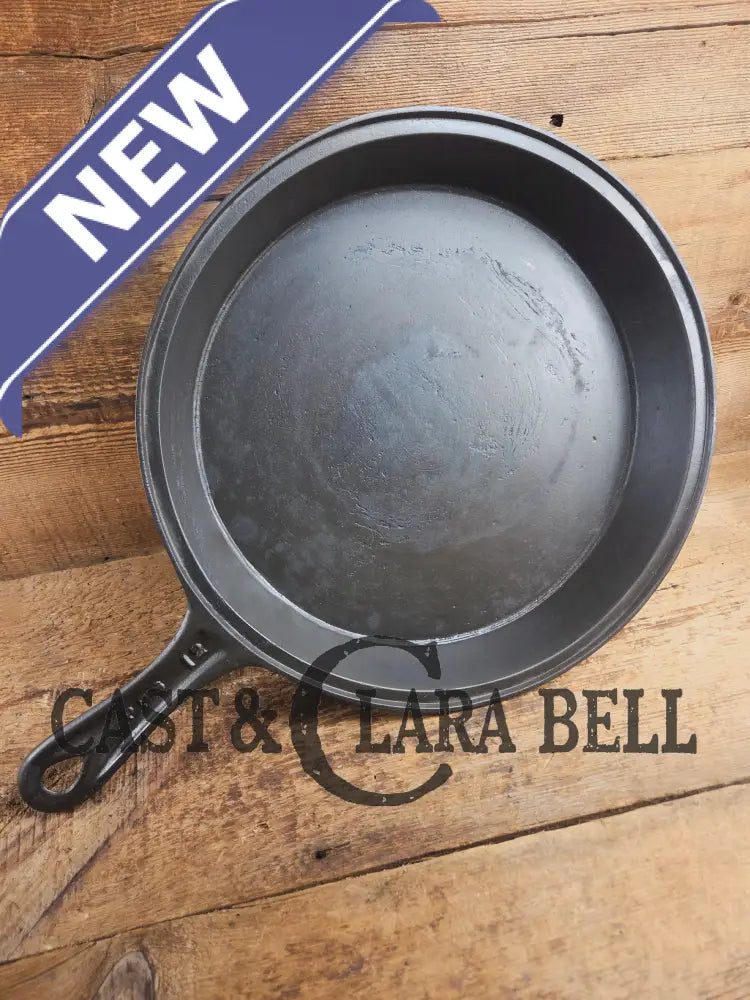 WOW! Authentic rare Philo Penfield Stewart Mid 1800’s elegant HUGE raised P.P.S. #12 skillet. This is a tough one to