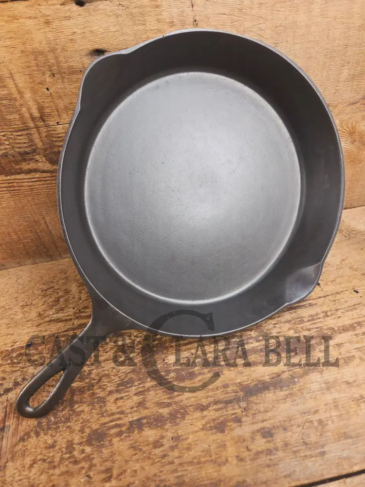 WOW! Backwards βNβ Early 1900βs Wapak made Oneta #9 Cast Iron Skillet! Skillet