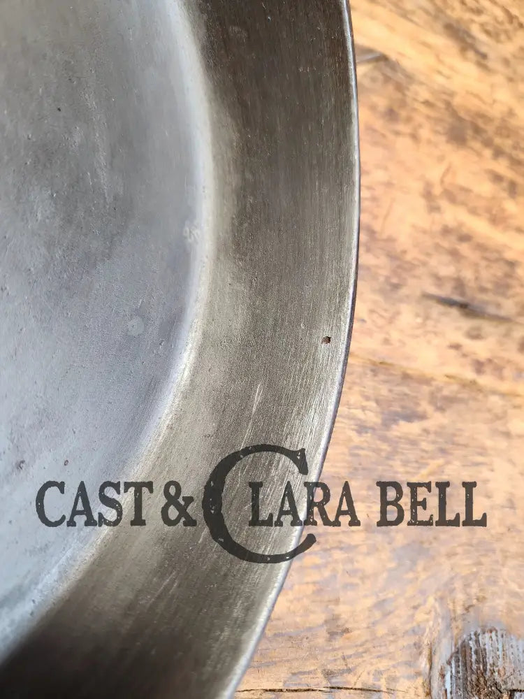 Wow! Beautiful Piece! 1920βS Dual Logo Favorite Piqua / Miami #7 Cast Iron Skillet With Heat Ring.