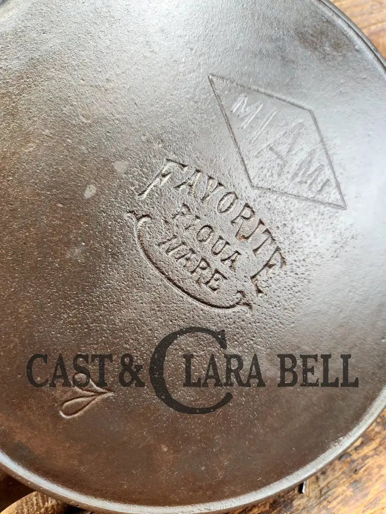 Wow! Beautiful Piece! 1920βS Dual Logo Favorite Piqua / Miami #7 Cast Iron Skillet With Heat Ring.
