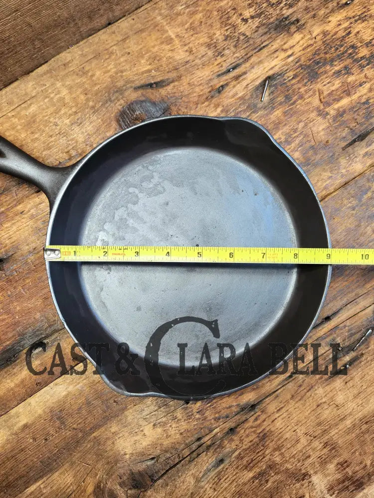 Wow! Beautiful Piece! 1920βS Dual Logo Favorite Piqua / Miami #7 Cast Iron Skillet With Heat Ring.