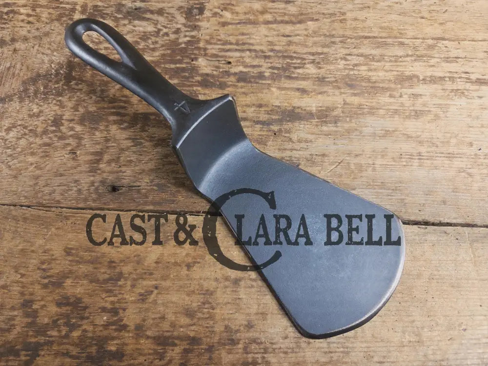 WOW! Custom made one of a kind 1920βs #4 Griswold Slant Logo with ERIE pattern! A HARD to find skillet rescued as a