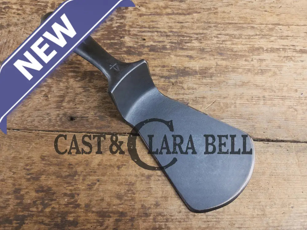 WOW! Custom made one of a kind 1920βs #4 Griswold Slant Logo with ERIE pattern! A HARD to find skillet rescued as a