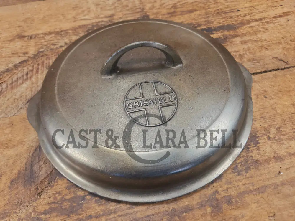 WOW! Griswold #8 Button top logo skillet lid fits a standard Griswold number 8 skillet. Chrome Finish! - Skillet