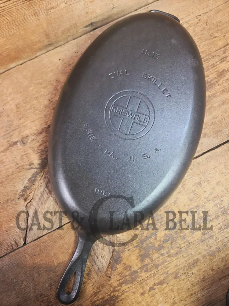 Wow! Hard to Find 1920βs Griswold #15 Oval Fish Skillet. Conversation starter and super unique for creative cooking