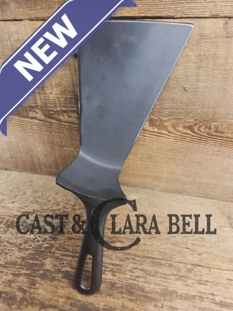 Wow UNIQUE! Custom made Griswold Cast Iron DEEP Skillet Spatula. Reclaimed from a Small Block cast iron deep skillet.