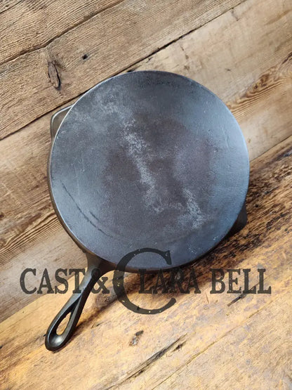 1800’S Era Antique Gate-Marked #9 Skillet With Pointy Handle And Raised 9. One Of A Kind Skillet!