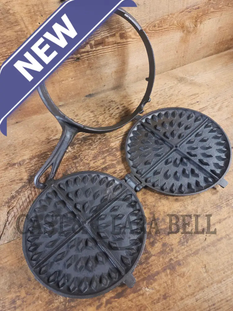 1800’s Era Unknown BEAUTIFUL 9/10 Antique Waffle iron. VERY cool diamond design makes huge waffles - Waffle Iron