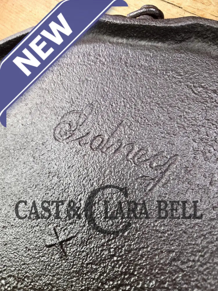 1880’s Era one of a kind and hard to find. Sidney Holloware ’Script’ Logo #16 Round Griddle. ENORMOUS! The largest they