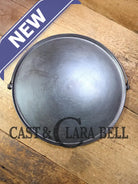 1880’s Era one of a kind and hard to find. Sidney Holloware ’Script’ Logo #16 Round Griddle. ENORMOUS! The largest they