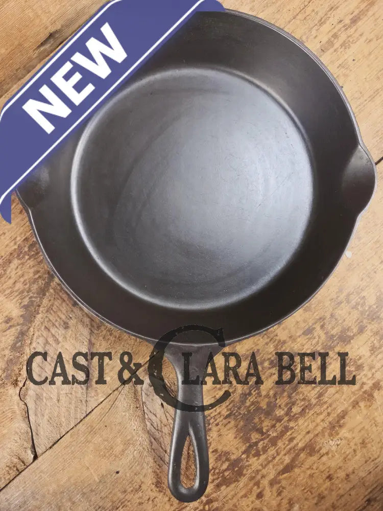 1890’s 3rd Series ERIE #8 Skillet with Heat Ring 704 B. Amazing piece of culinary history. Wonderfully light to use