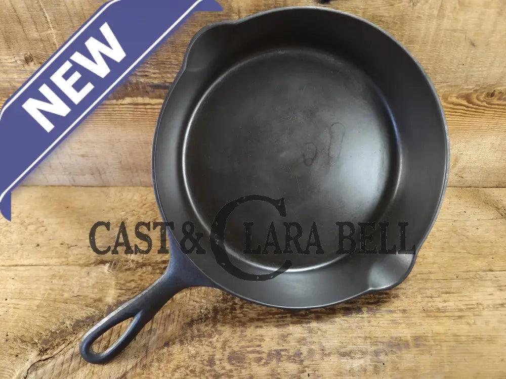 1890’s 3rd Series ERIE #8 Skillet with Heat Ring 704 B. Amazing piece of culinary history. Wonderfully light to use